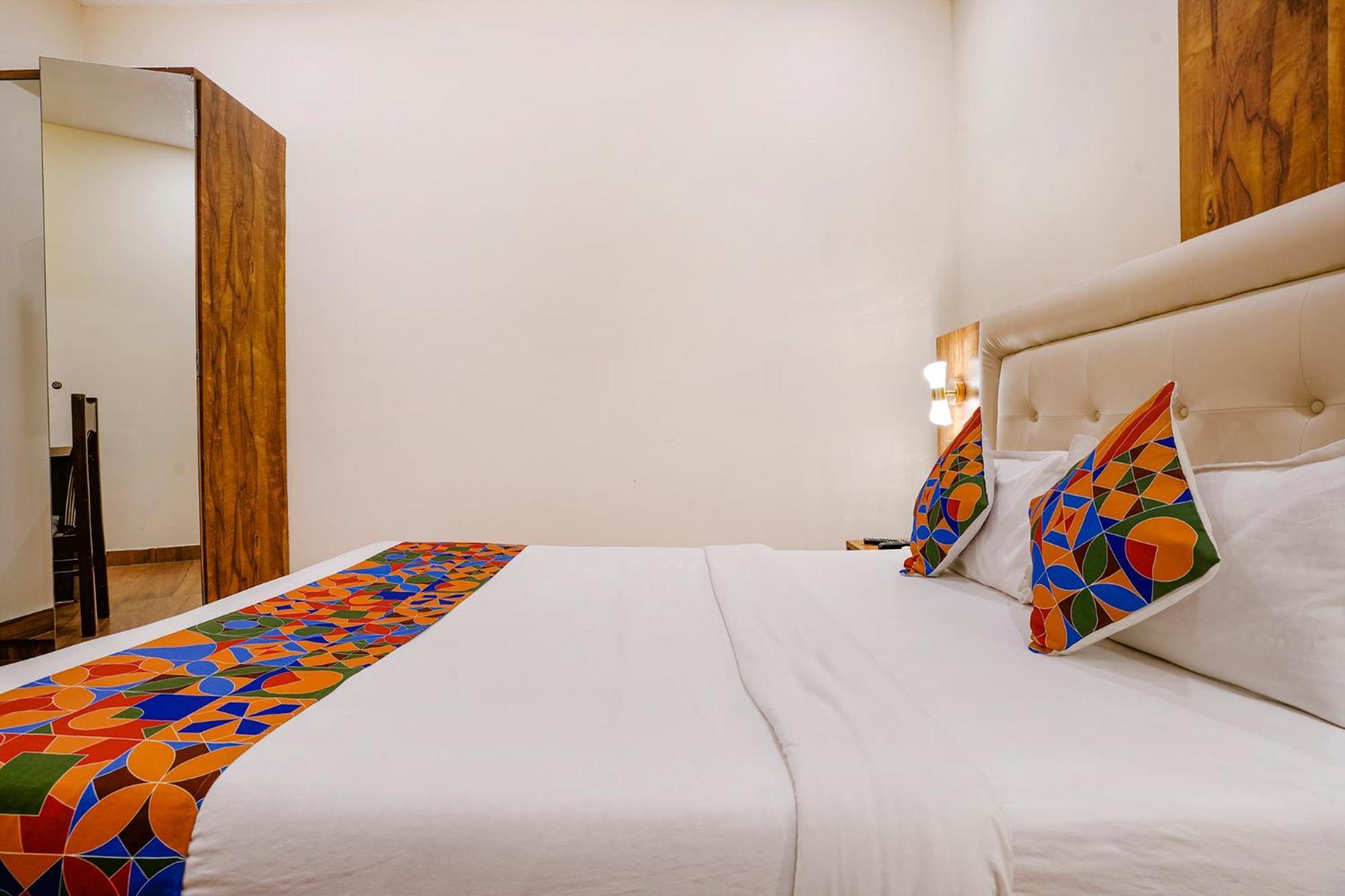 Fabhotel Grand Prime Nr Nesco Hotel Bombay Eksteriør billede